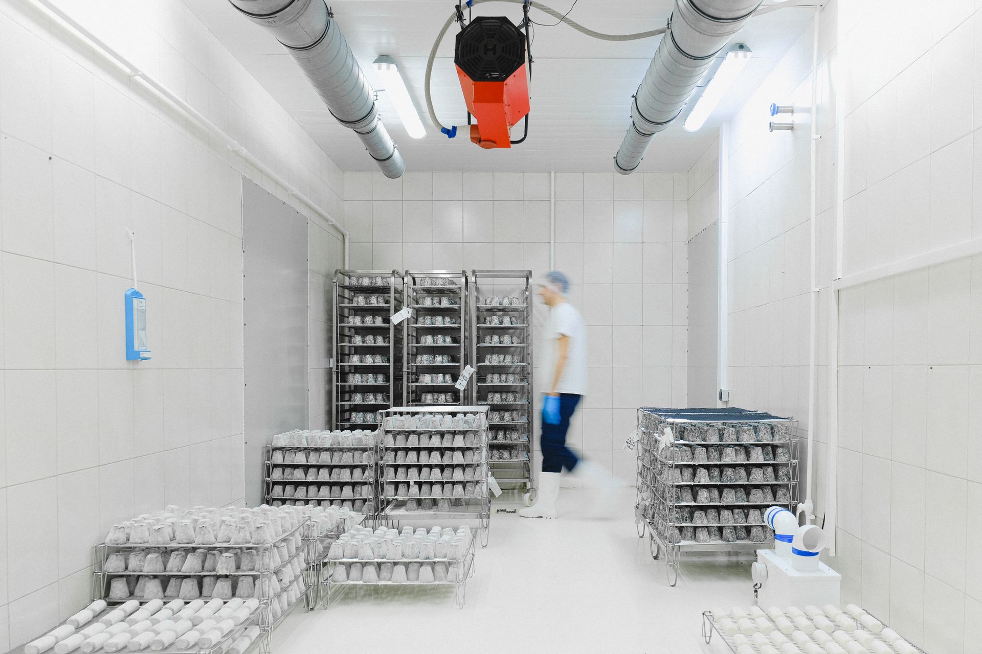 Pharmaceutical cold-chain storage